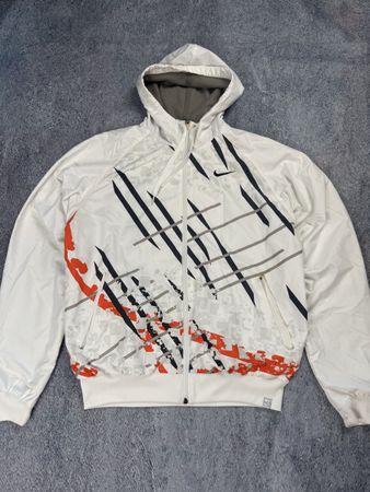Nike Trainingsjacke mit Kapuze weiss Grösse S