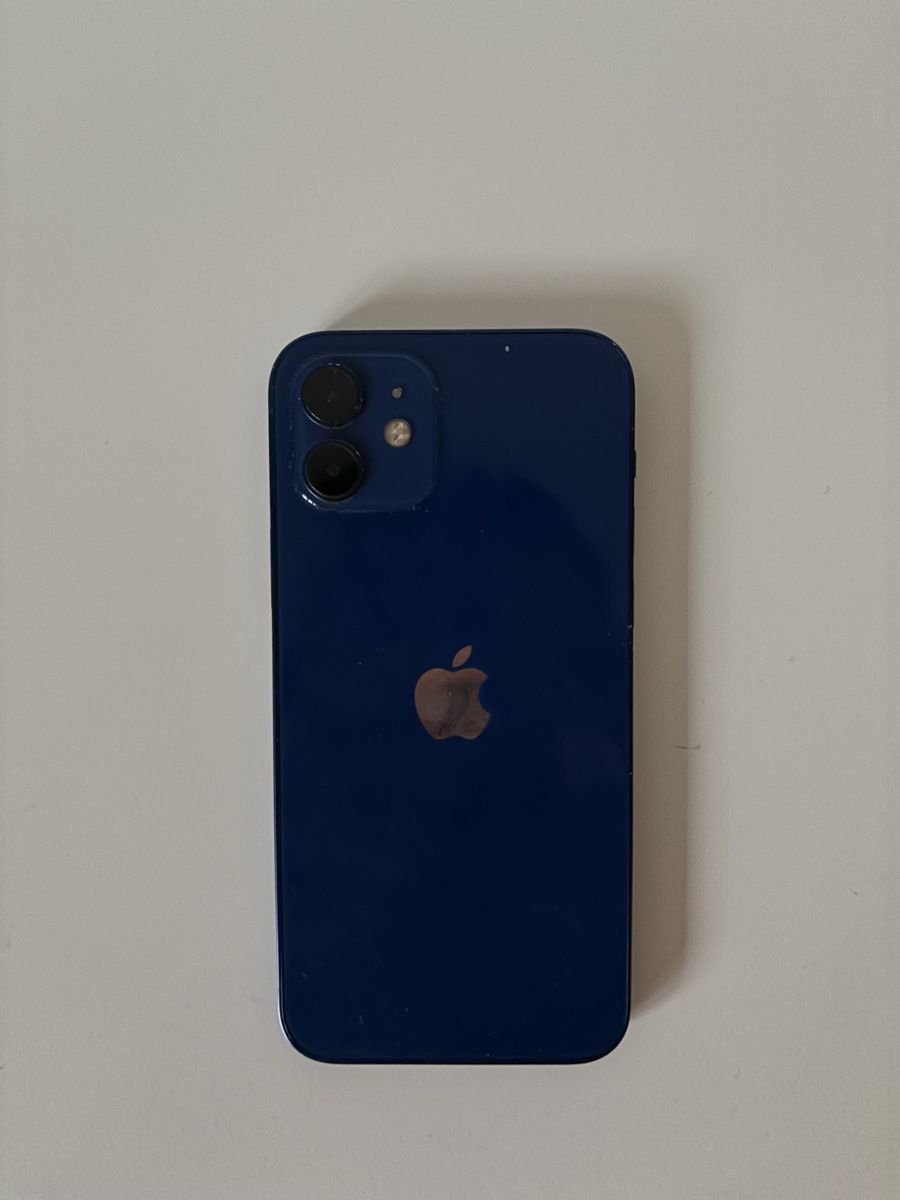 Apple Telefoni cellulari / Smartphones: iPhone 12 – Usato da Bern venduto da roblee01 1