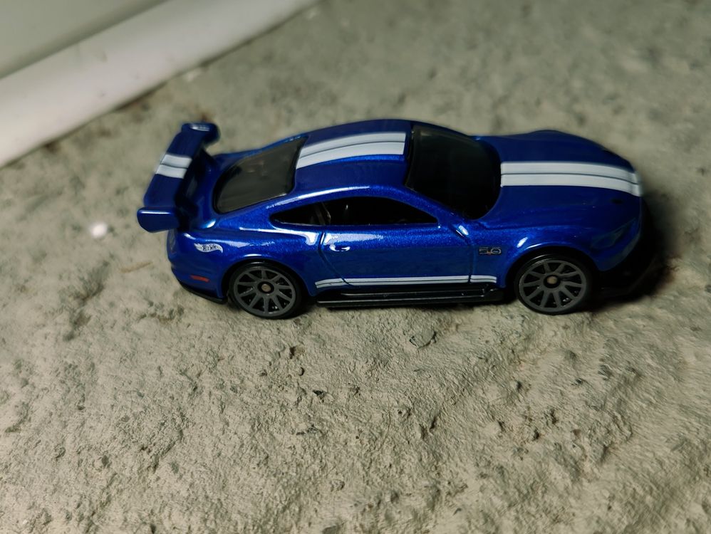 Hot wheels custom 18 ford mustang gt kaufen auf ricardo