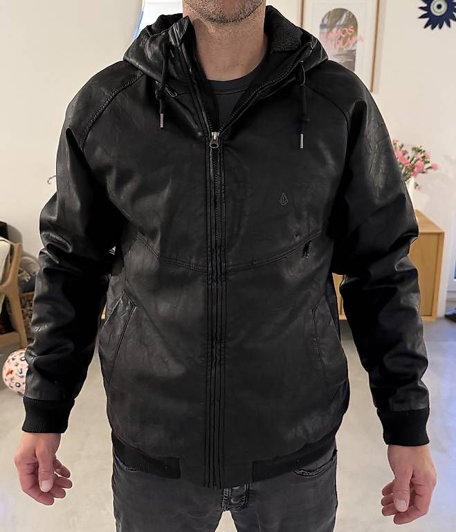 Vestes: Volcom - L – D'occasion à Ipsach par bekrou01