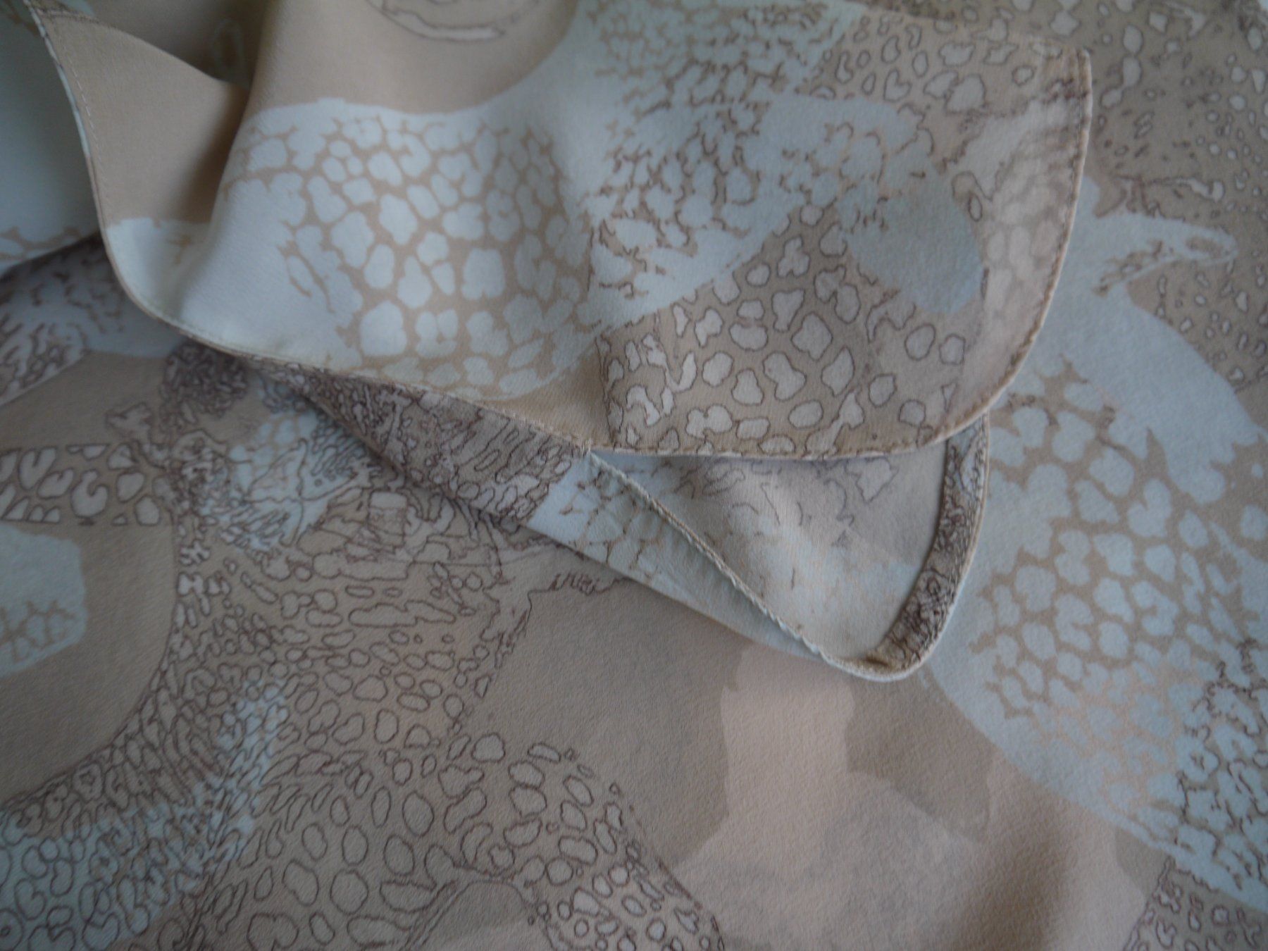 Marc Cain Blusen: Marc Cain Bluse aus Seide – Gebraucht aus Hagendorn von Blaf 6