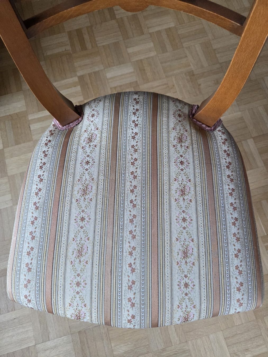 Stühle: Stuhl – Gebraucht aus Allschwil von Puellula 1