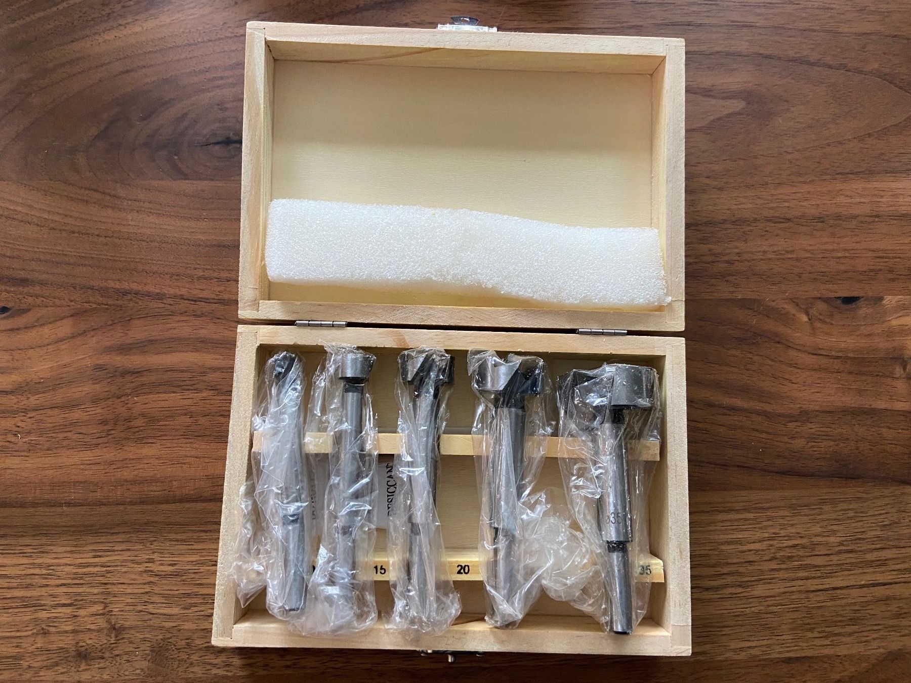 Tutti gli attrezzi: Bohrer Werkzeug Set mit Holzkoffer 5.Pcs – Nuovo e nell'imballaggio originale da Seon venduto da Aaargauer01 4