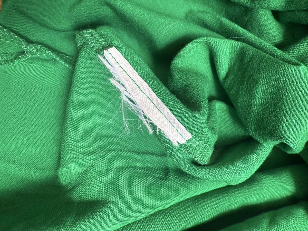 T-shirt: Pull léger/ t-shirt vert Street One, t.38/M – Usato da Tavannes venduto da Thriftshop 5