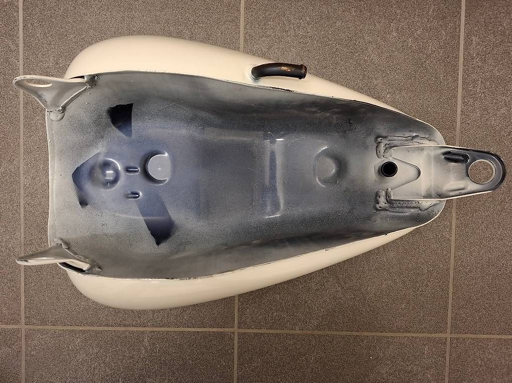 Yamaha Accessori per altri veicoli: Benzintank Yamaha XV 535 – Usato da Ebmatingen venduto da Moto42 4
