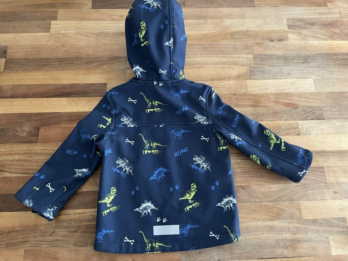 C&A Giacche & Cappotti: Zwei neuwertige Jacke  – Nuovo (secondo la descrizione) da Wettingen venduto da epe_9vbf 3