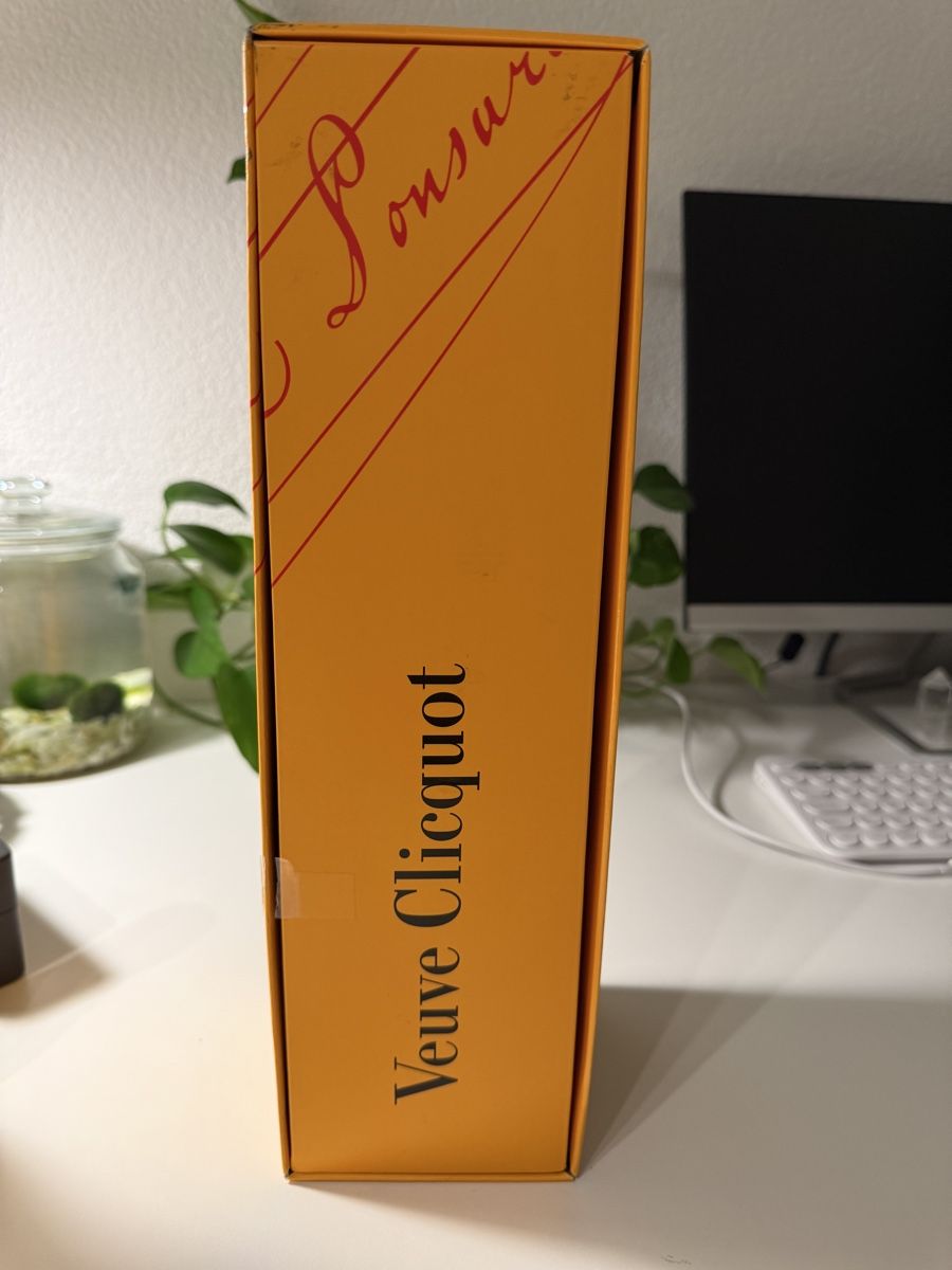 Veuve Clicquot Vins: Veuve Clicquot Champagne – Neuf (Voir description) à Dübendorf par Ilsaporedelviaggio 2