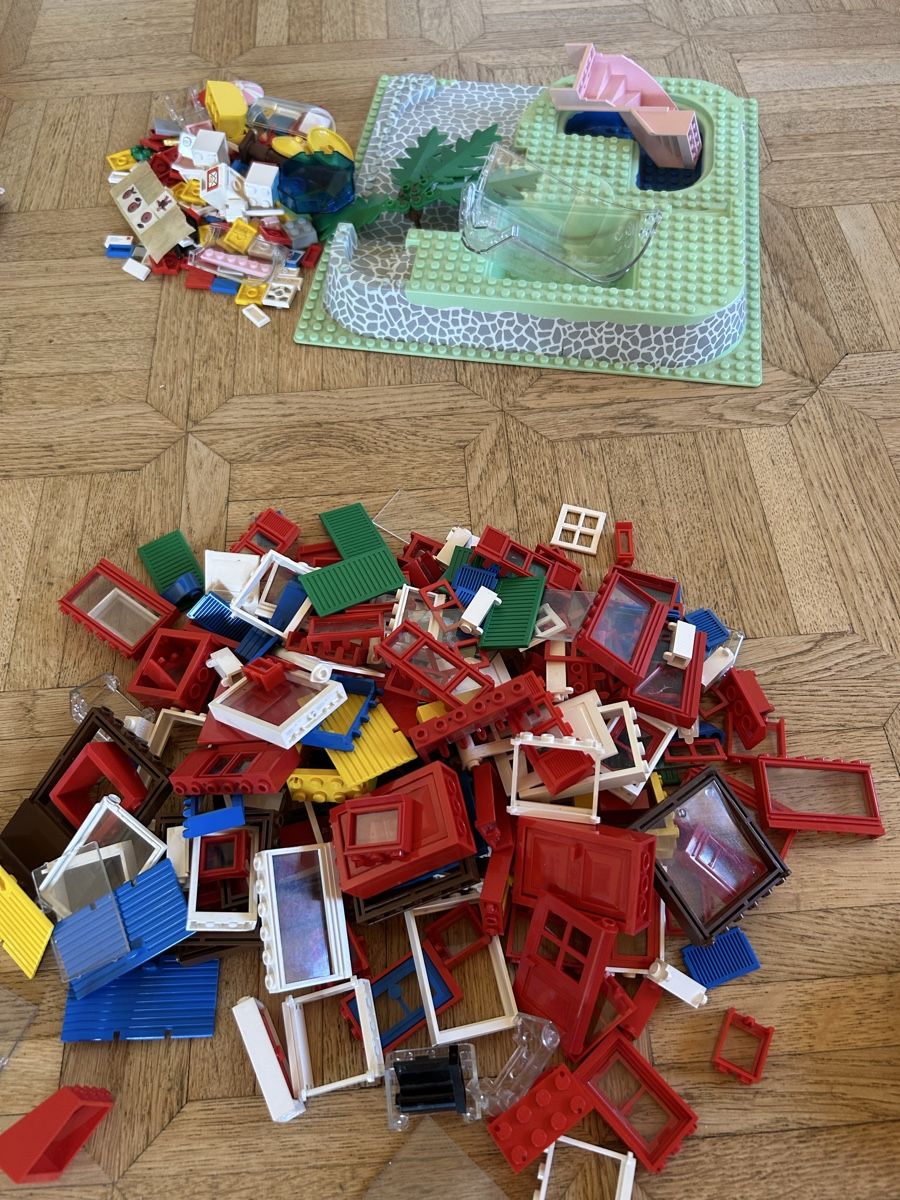 Lego Jouets: Lego ca. 12kg – D'occasion à Lengnau AG par m5f1r9 8