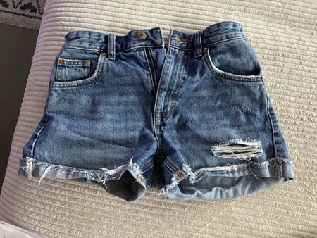 Short en jean Pull&Bear, taille 34, parfait pour l'été!