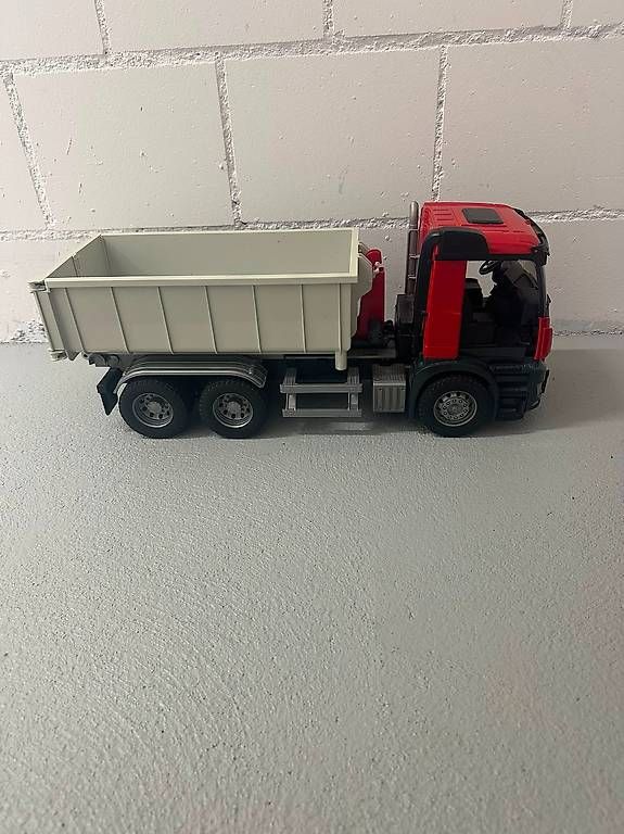 Giocattoli: LKW Spielzeug – Usato da Berikon venduto da Roger8965 1