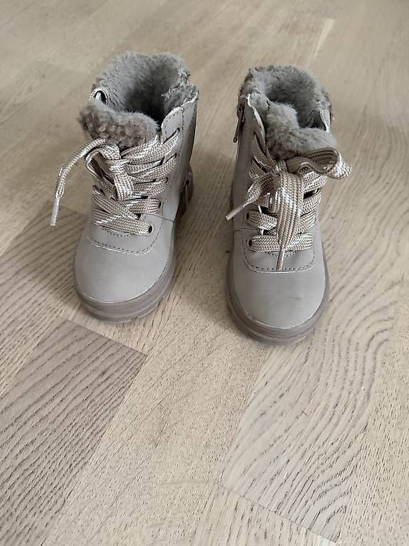 Scarpe da donna: Stiefeletten  – Usato da Neuhausen am Rheinfall venduto da ste_w65l 1