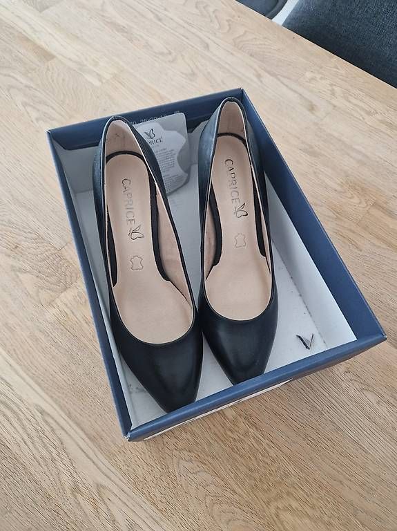 Damenschuhe: Damenschuhe Pumps – Neu (gemäss Beschreibung) aus Bürglen TG von CBK79 4