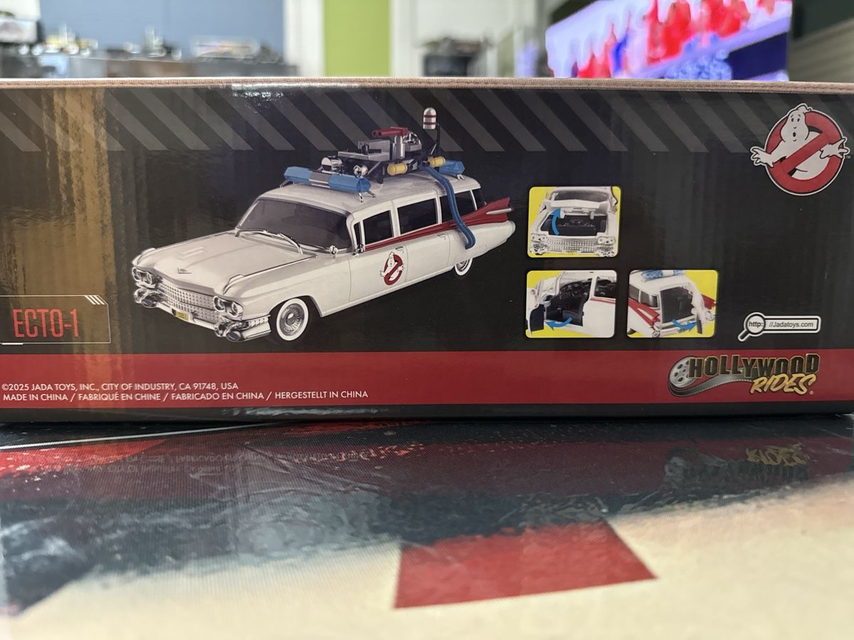 Jada Toys Modellini d'auto: Ghostbusters Ecto-1 Auto Neu in OVP, – Nuovo e nell'imballaggio originale da Basel venduto da Zomeg 2