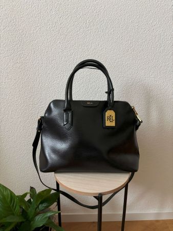Elegante RALPH LAUREN Handtasche Schwarz Leder Gold