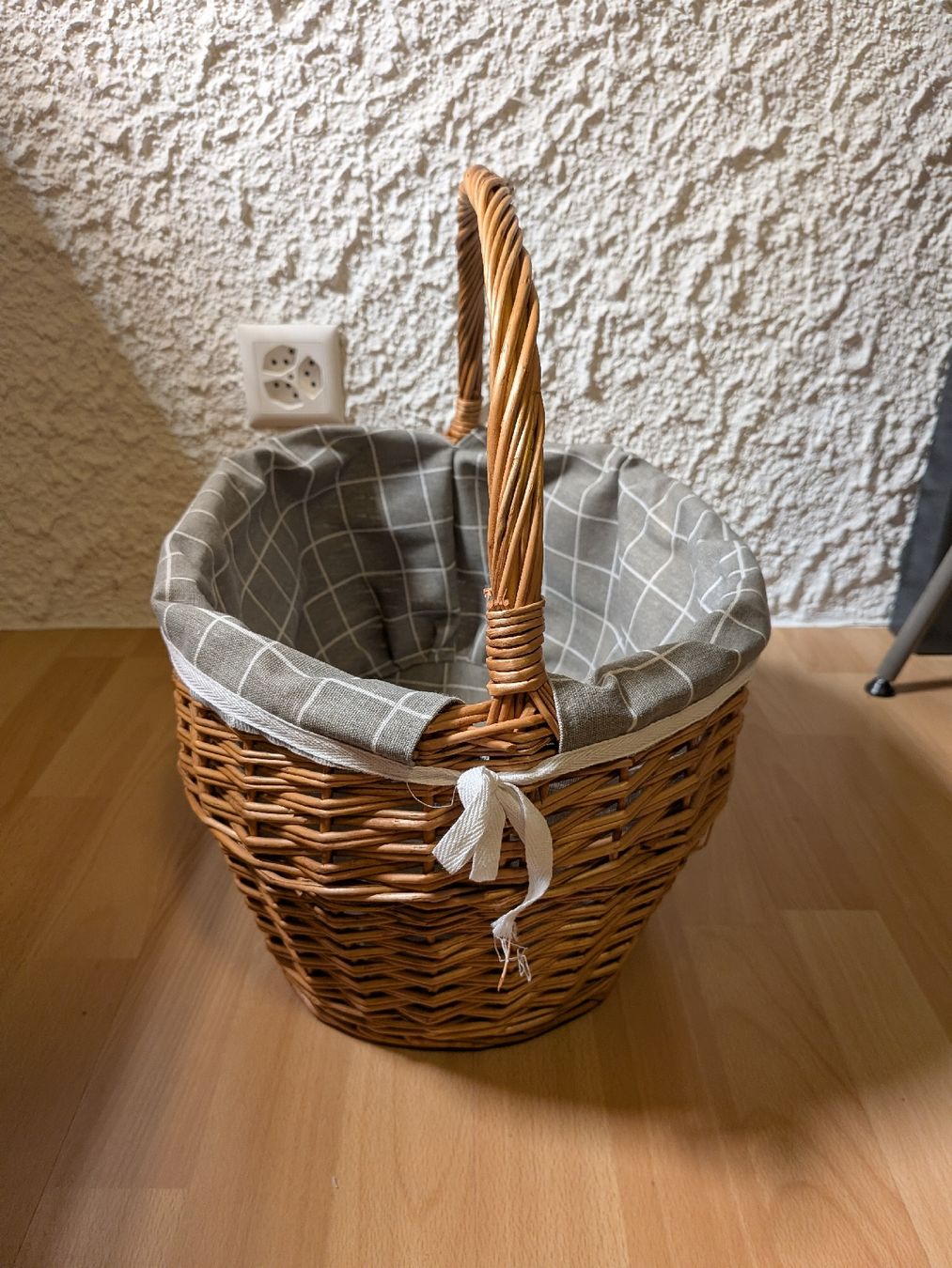 Autres articles pour la maison: Picknickkorb NEU – Neuf (Voir description) à Aarau par miriwhaaat 2