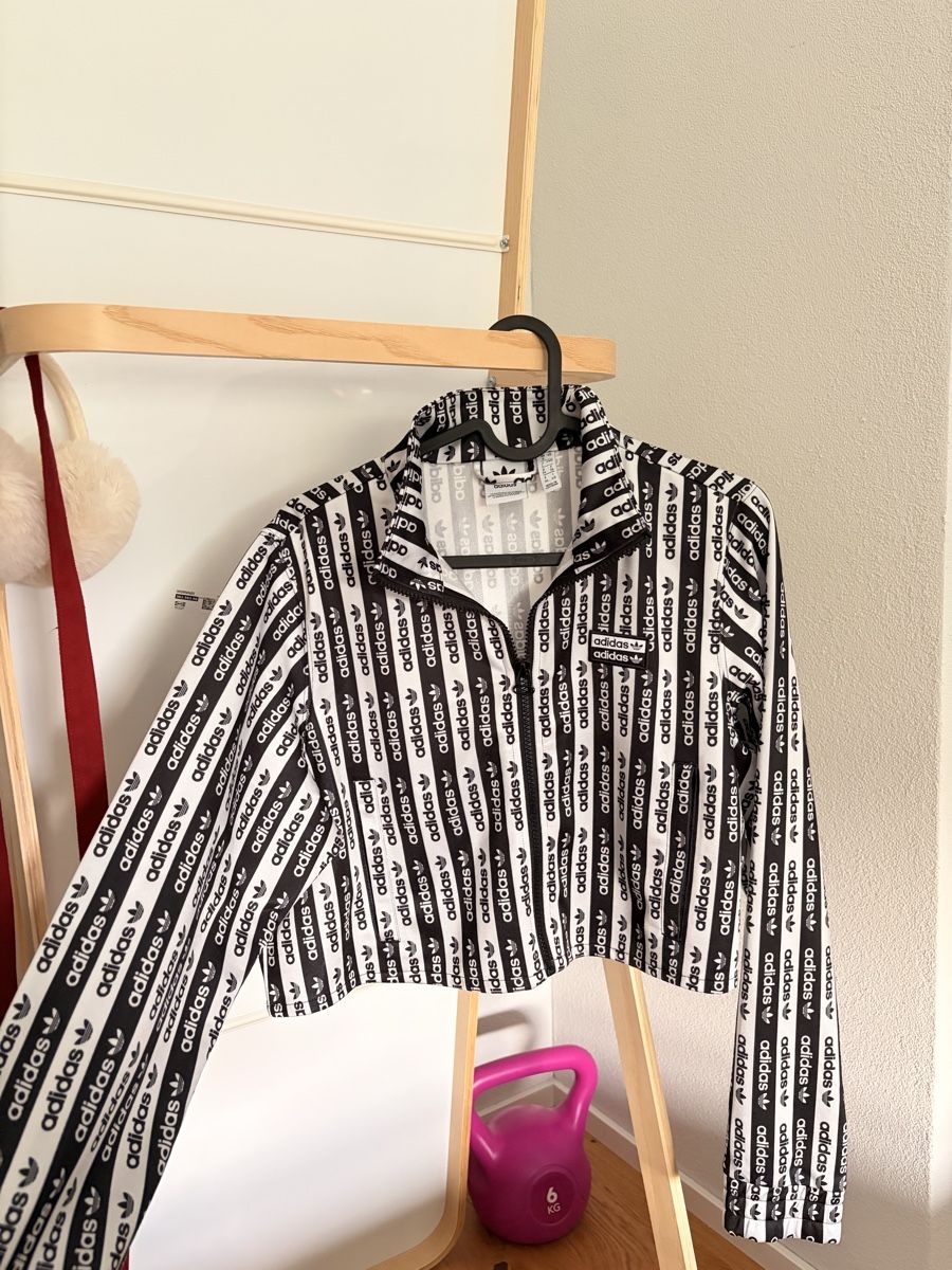 Jacken: Adidas Jacket – Neu (gemäss Beschreibung) aus Horgen von hll_5pd9 1