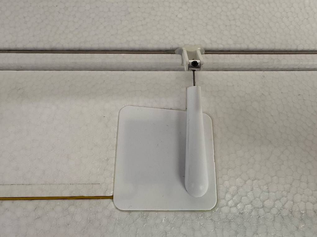 Multiplex Modellismo RC: Multiplex SOLIUS Traggflächen inkl Servos und Höhenleitwerk – Nuovo (secondo la descrizione) da Wallisellen venduto da WB8304 3