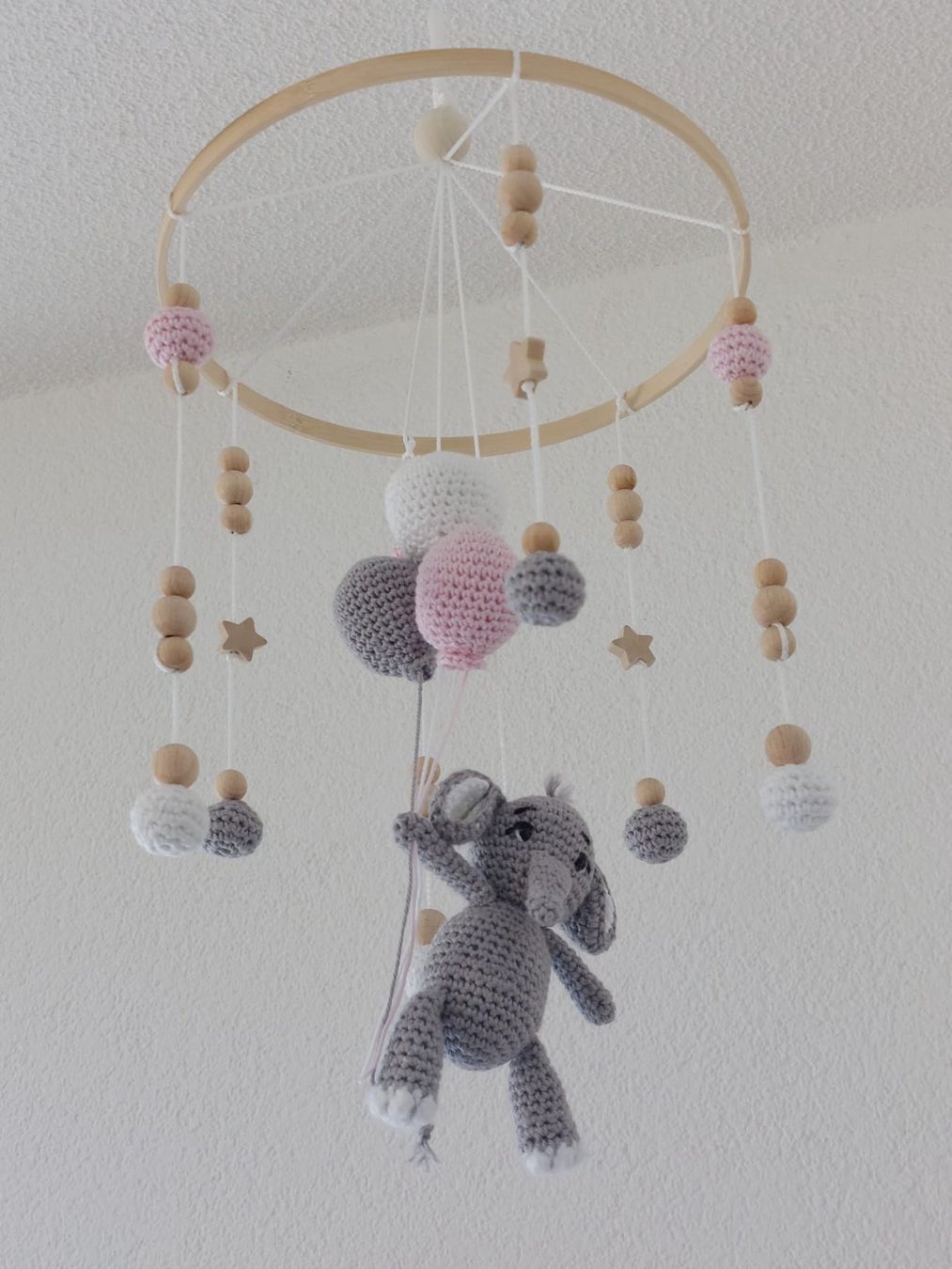 Giocattoli: Baby Mobile Elefant – Nuovo e nell'imballaggio originale da Bleienbach venduto da babyhandgemachts 1