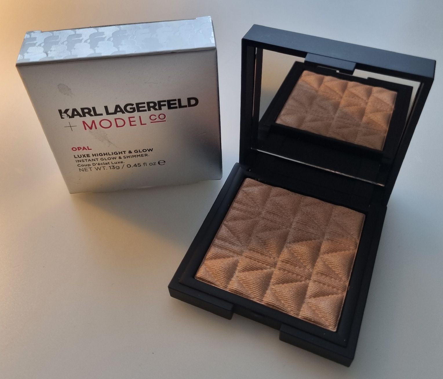 Make-up: Karl Lagerfeld Highlighter Make-up – Nuovo e nell'imballaggio originale da Wolfwil venduto da s.ara_c
