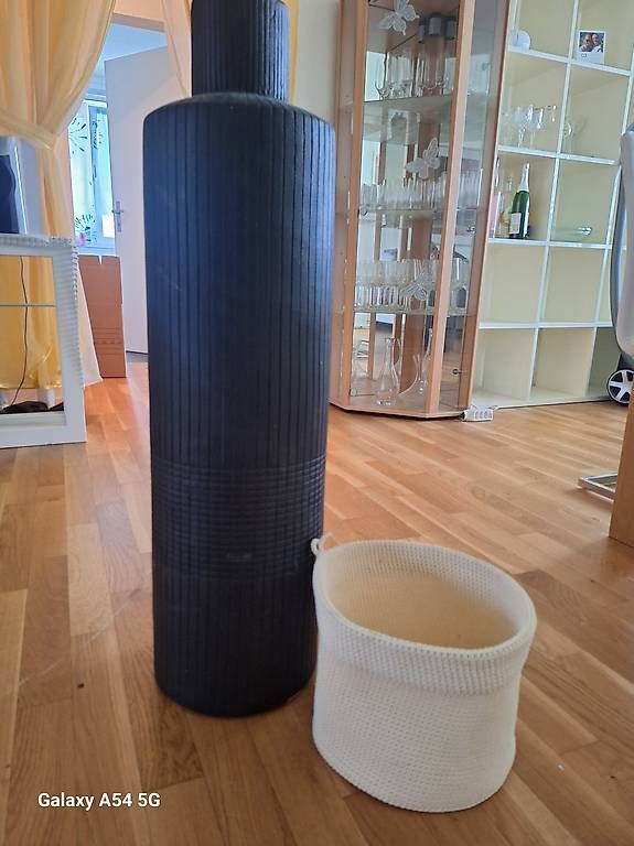 Vasi & Recipienti: Bodenvase schwarz – Usato da Weiach venduto da gre_v6mw 2