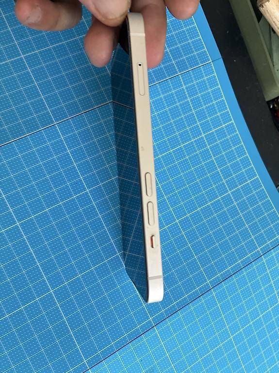 Handys / Smartphones: IPhone 13 128Go Blanc – Gebraucht aus Payerne von lop_6hpz 3