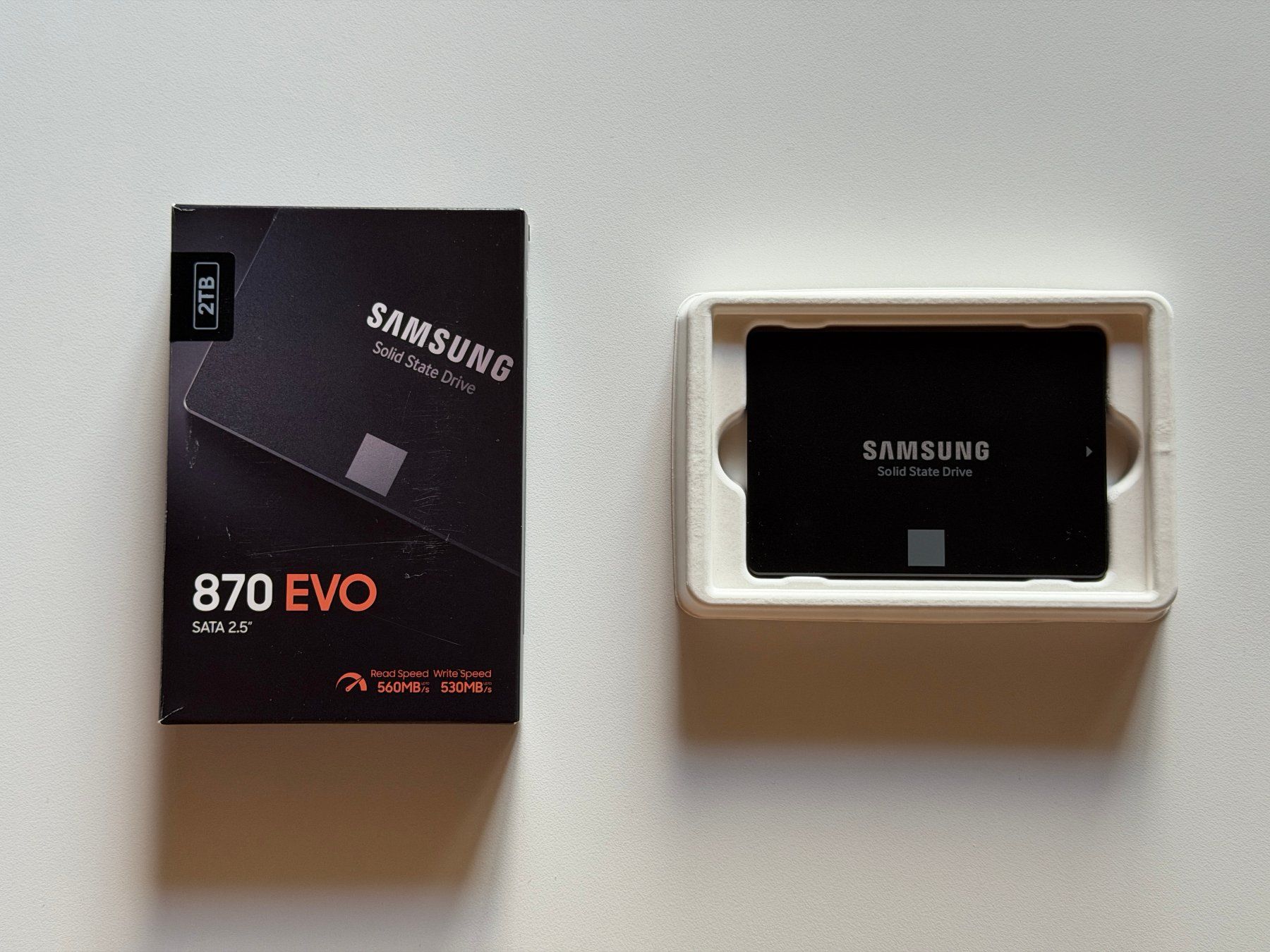 Samsung Harddisks: Samsung 870 EVO 2TB SATA 2.5" – Neu und originalverpackt aus Bern von Hannez