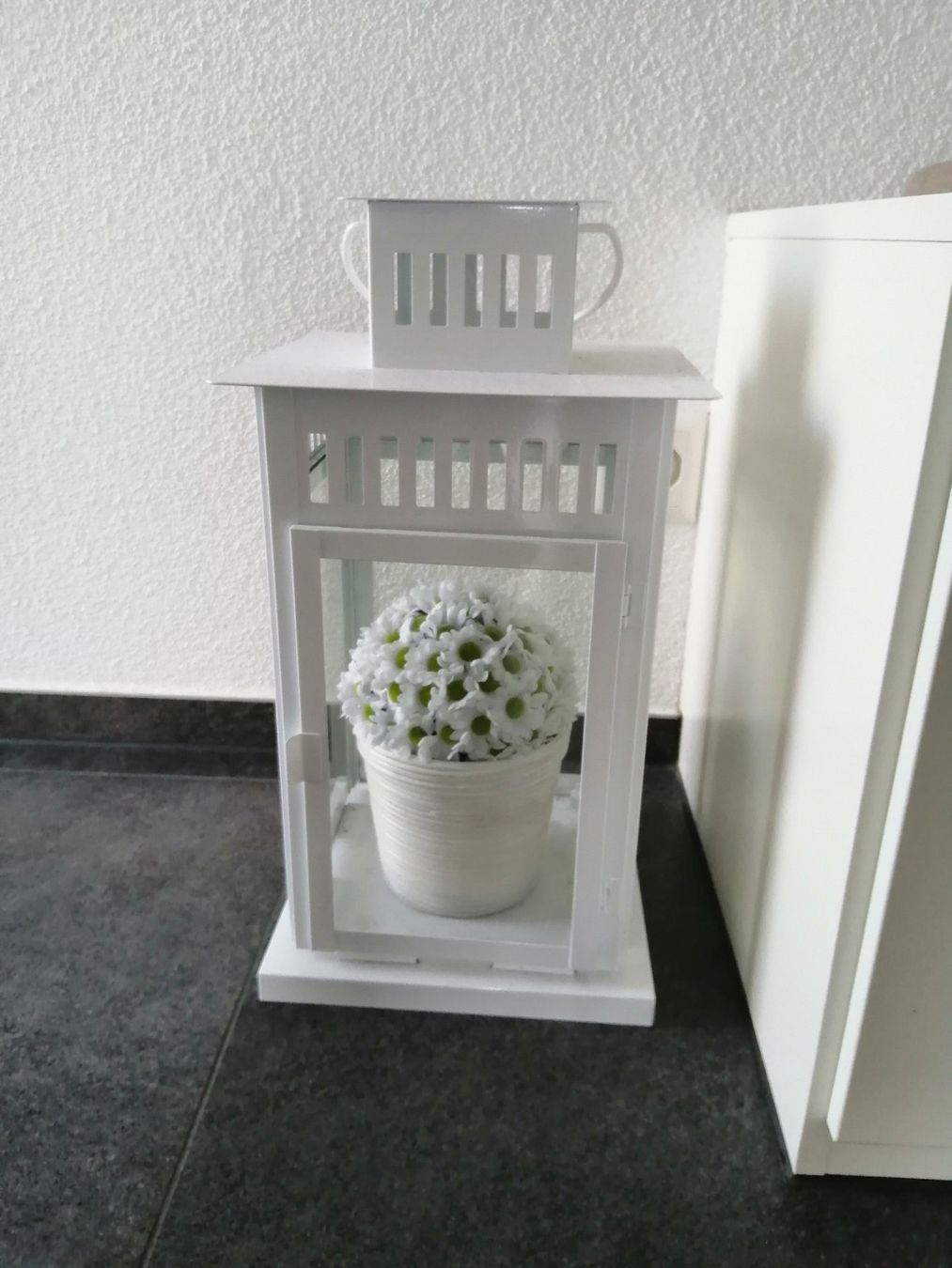 Lanterne: Laterne weiss (45cm) – Nuovo (secondo la descrizione) da Aeschi (SO) venduto da clementinli 3