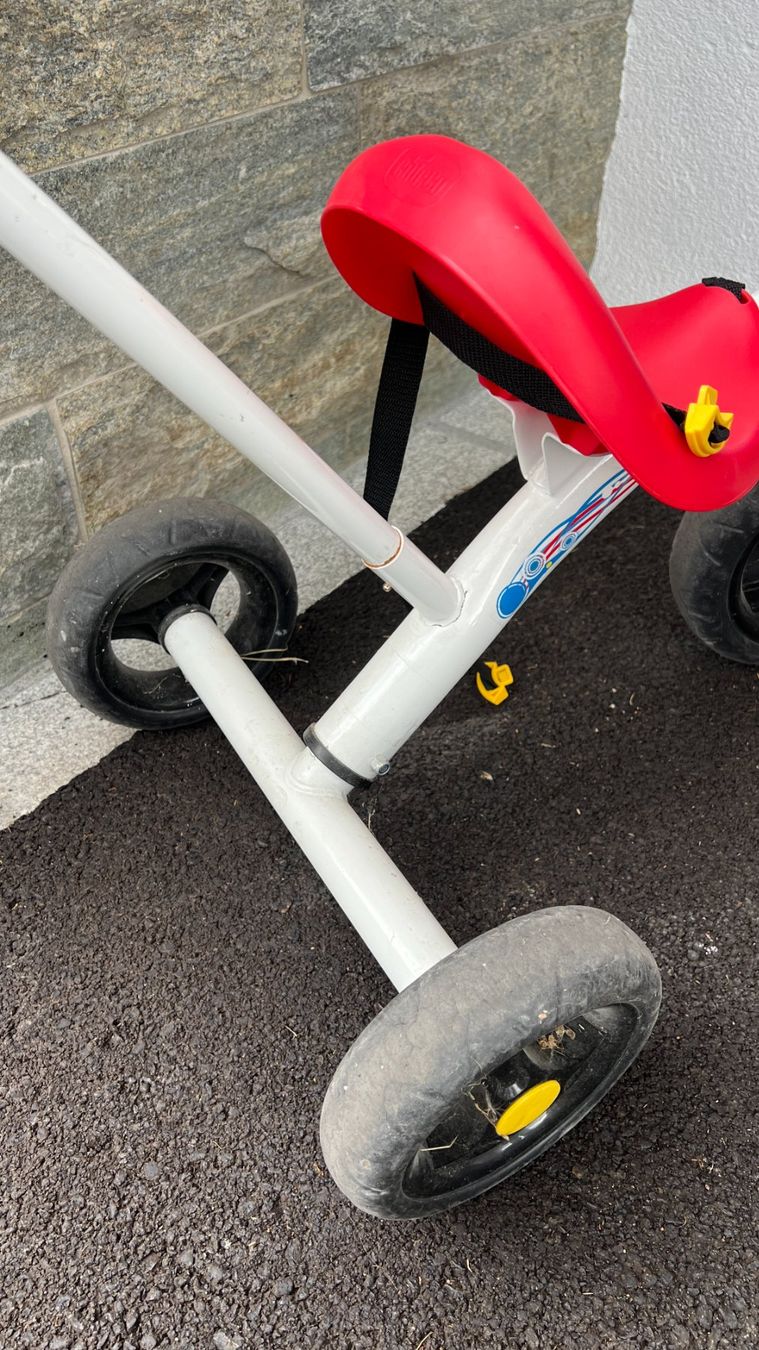 Puky Veicoli per bambini: Puky Dreirad mit Schiebestange – Usato da Mosnang venduto da Com89 1