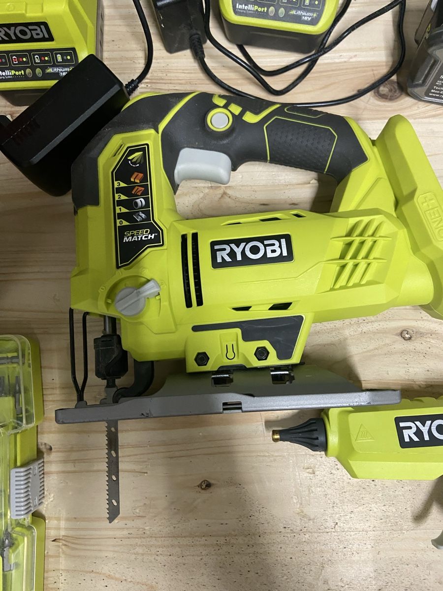 Ryobi Alle Werkzeuge: Outils Ryobi – Gebraucht aus La Tour-de-Trême von Riton2390 7