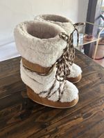 Moon Boots