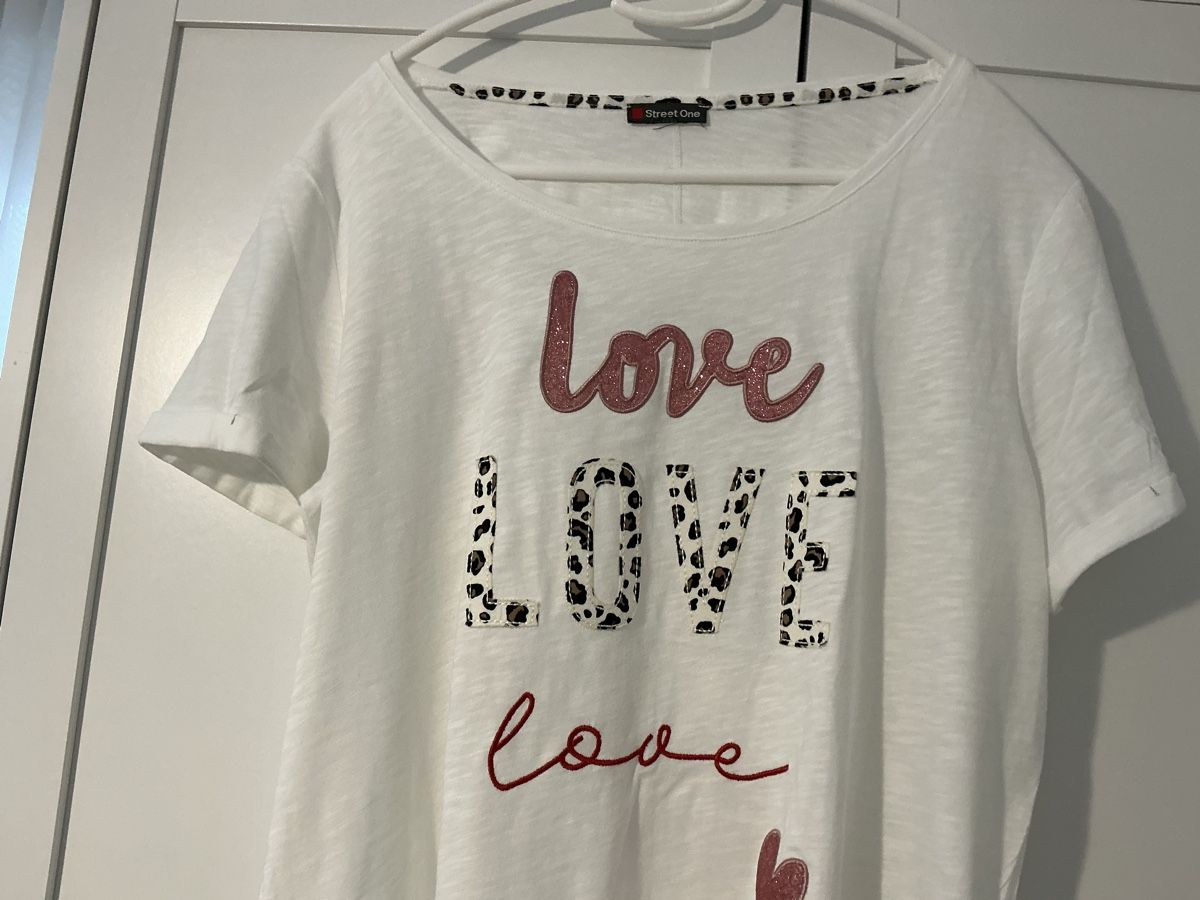 T-shirt: 3 Frühlings- Damen Shirts / Gr. 44 – Usato da Wallisellen venduto da Arvenstube 5