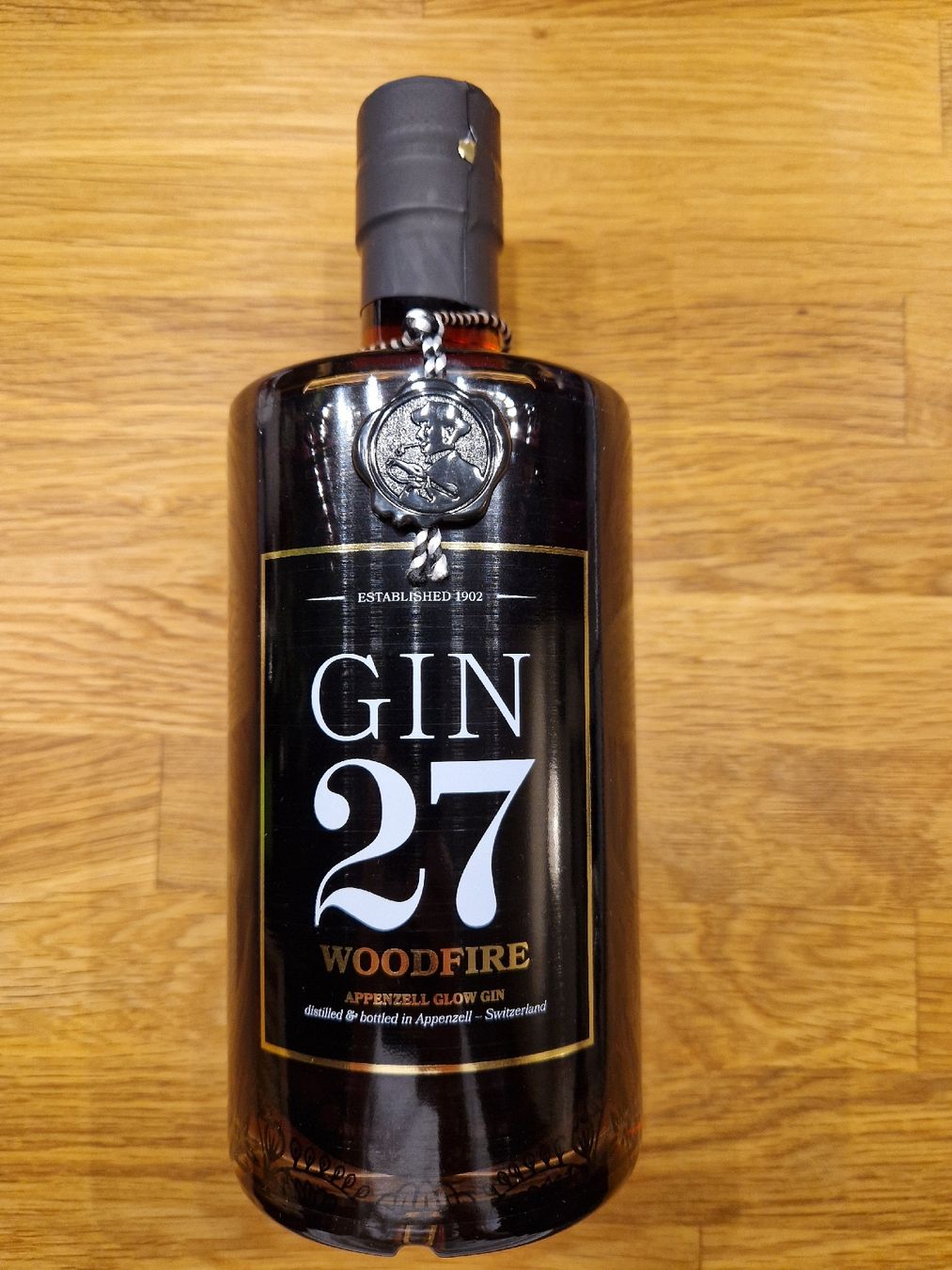 Bevande alcoliche: Appenzell Glow Gin 27 Woodfire – Nuovo e nell'imballaggio originale da Winterthur venduto da Pumba_8400