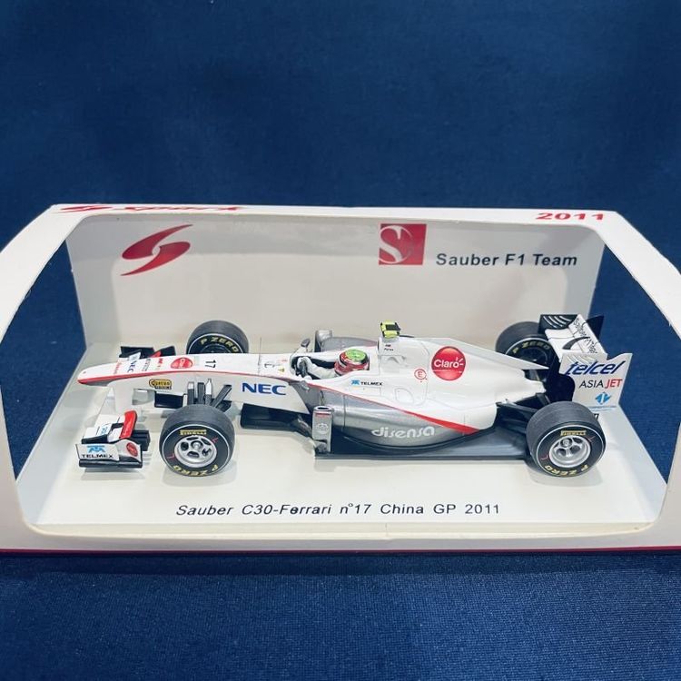F1 Sauber C30 Ferrari 2011 Checo Péréz A Escala