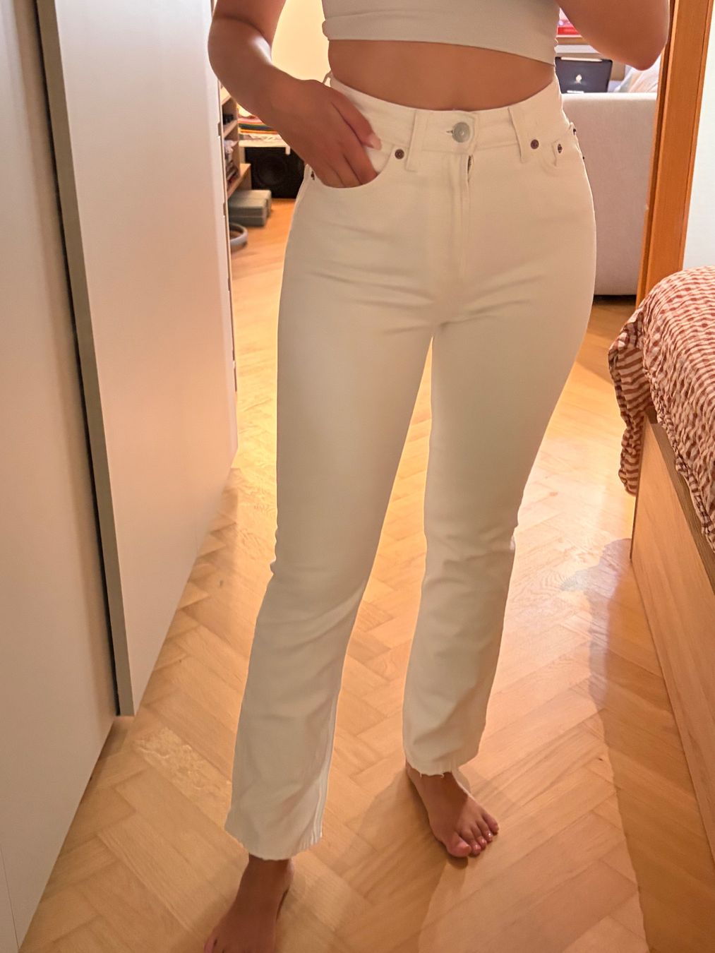 Zara Jeans: ZARA White Jeans size 34 – Neuf avec emballage d'origine à Zürich par mon_ht6w 1