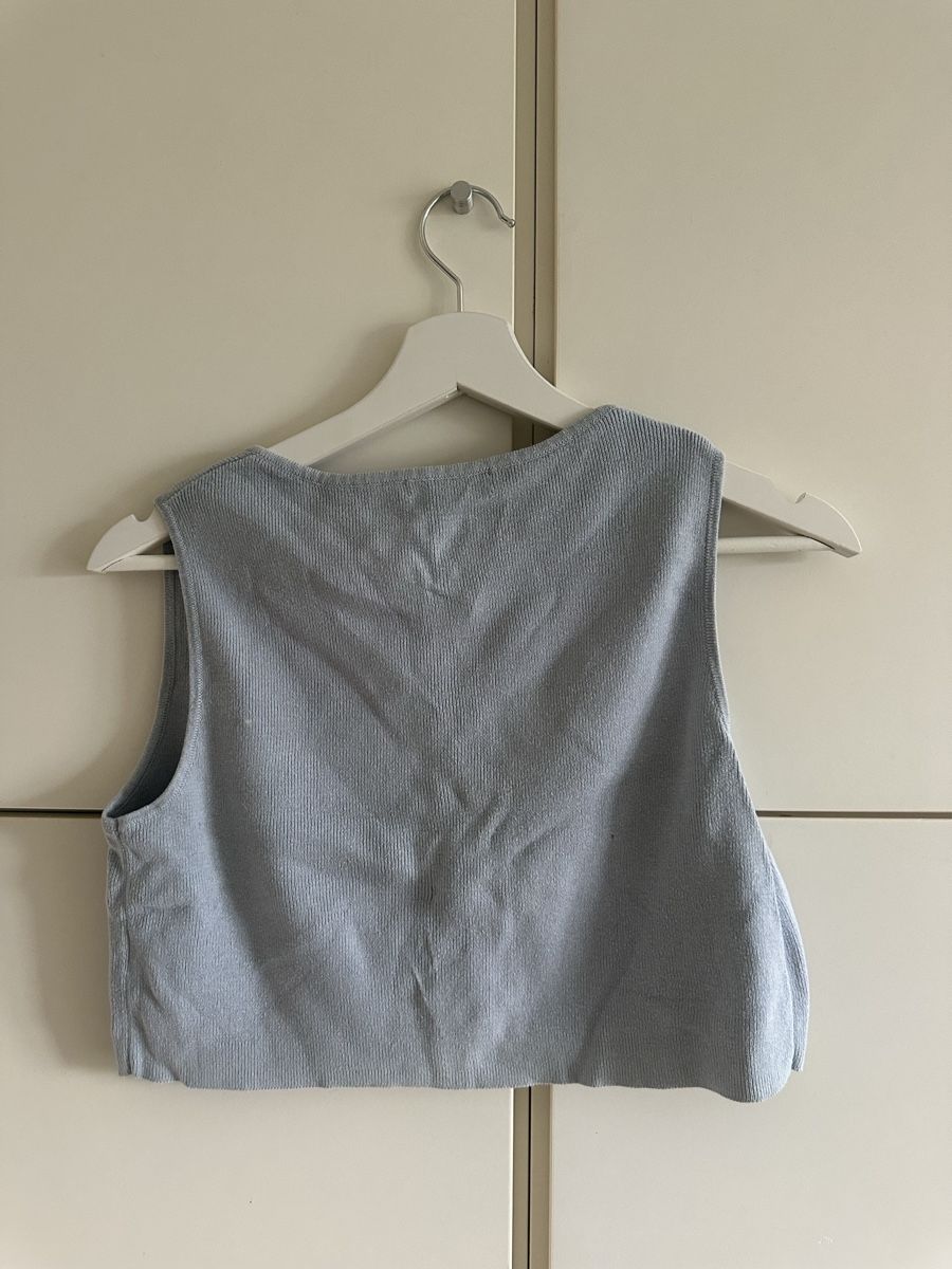 Brandy Melville Top: Brandy Melville Top, hellblau – Usato da Luzern venduto da nee_zjh6 2