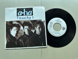 AHA A-HA tolle Single Touchy! 80's Kult France differnt