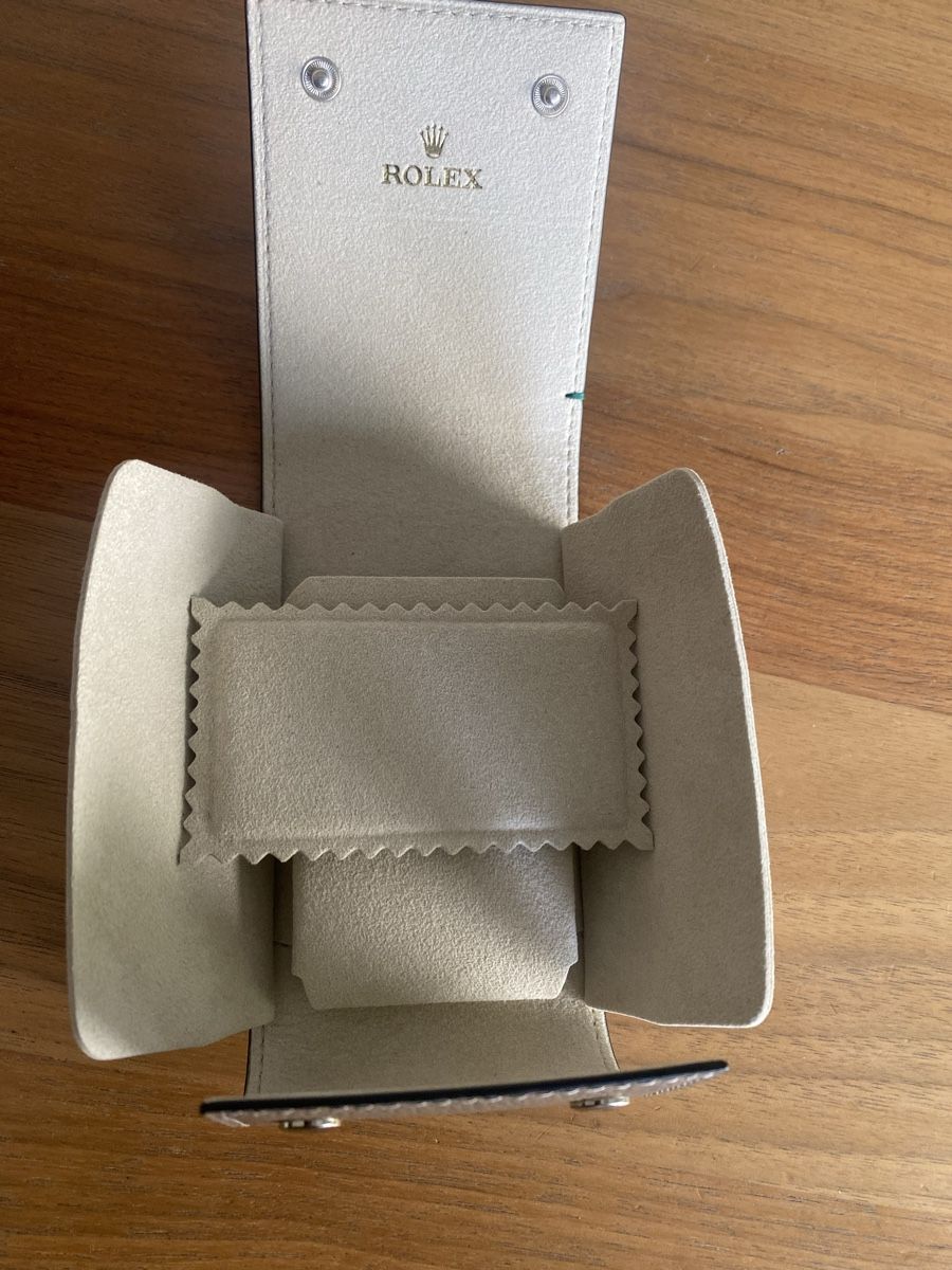 Scatole porta orologi: Étui de voyage Rolex taupe – Nuovo e nell'imballaggio originale da Lausanne venduto da Gabrie 2