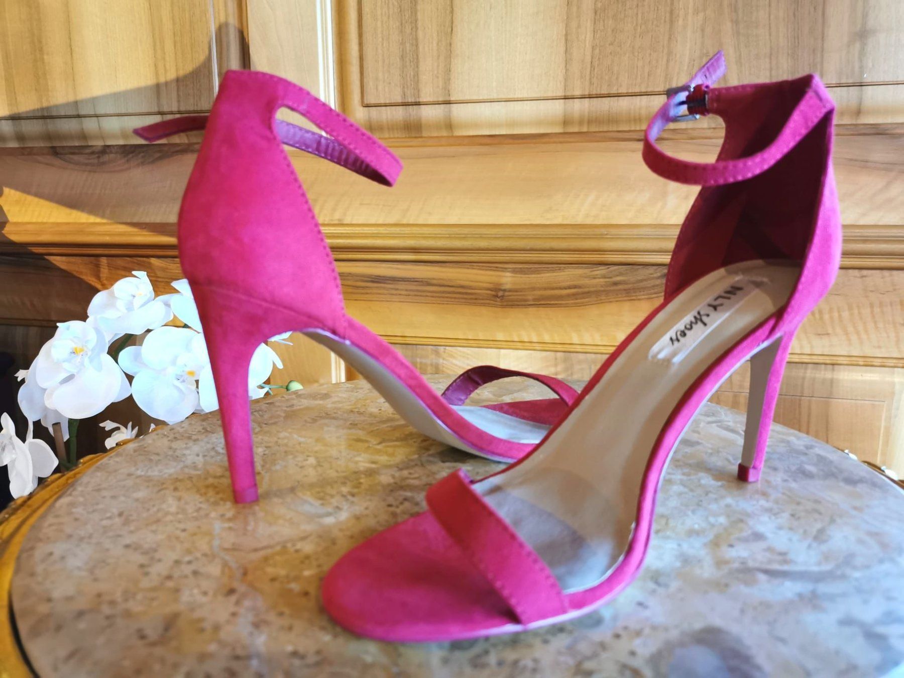 Scarpe da donna: Rote Sandaletten Gr. 39 - Elegant & Bequem – Nuovo (secondo la descrizione) da Au SG venduto da farbdesign