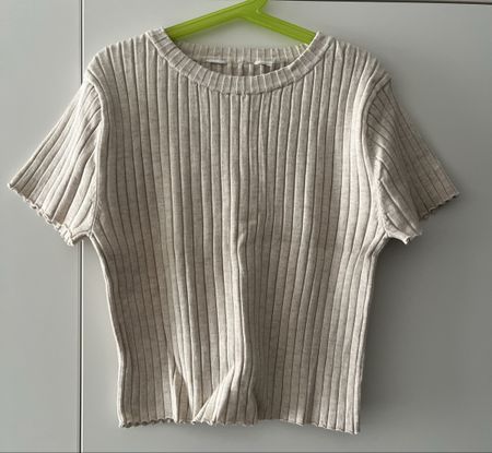 Damen Rippenstrick Top kurzarm beige Grösse S neuwertig