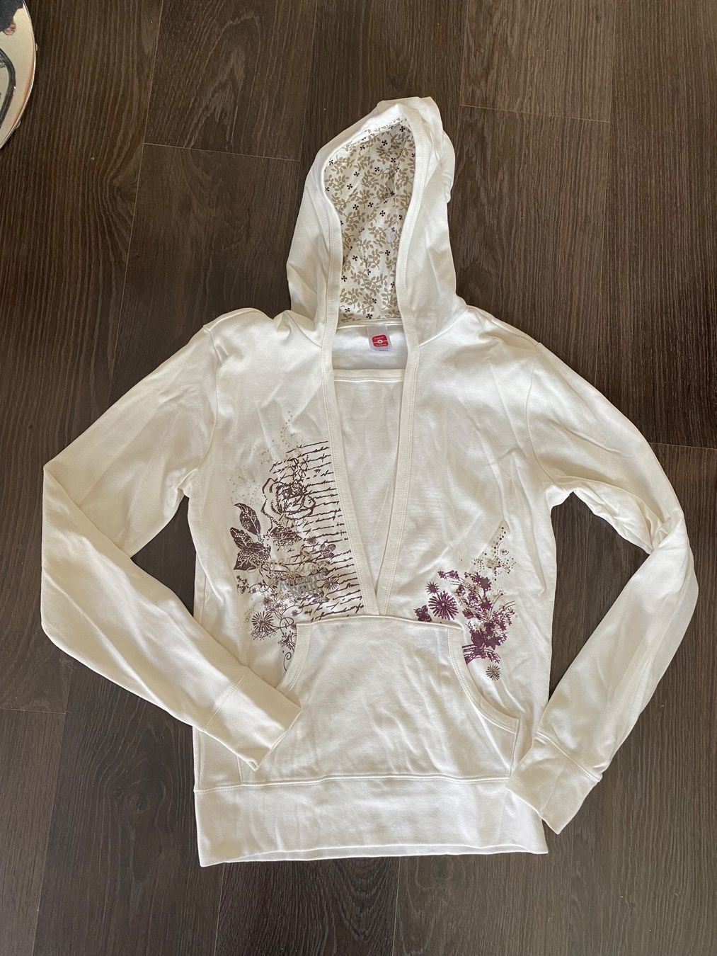 Maglioni & Felpe: Pull à capuche neuf 170-176 – Usato da chermignon venduto da pioupioumf