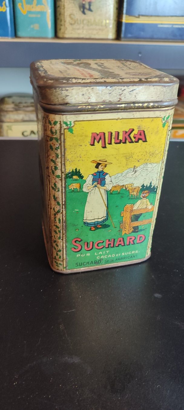 Suchard Barattoli: Wunderschöne Blechdose von Suchard Kussmädchen 2 17 cm – Usato da Gelterkinden venduto da MYSTOREFORYOU4460 2