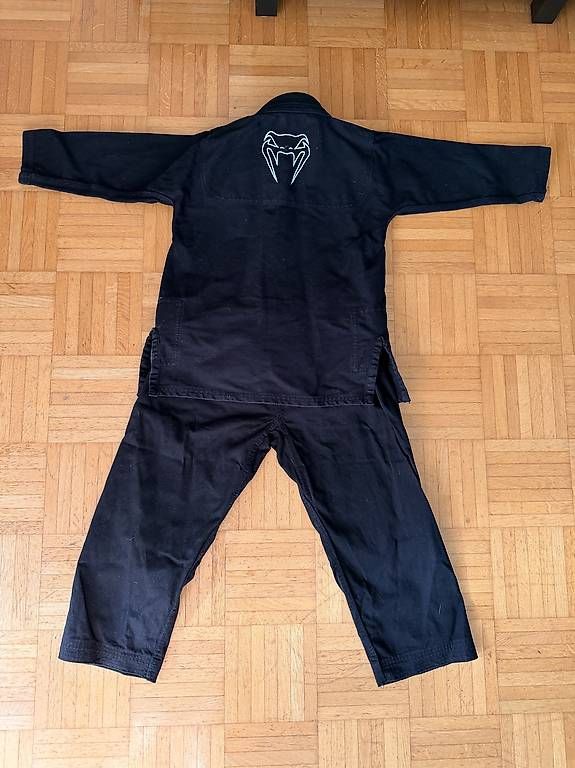 Arte internazionale: Venum Contender BJJ Gi – Usato da Winkel venduto da Huissie 1