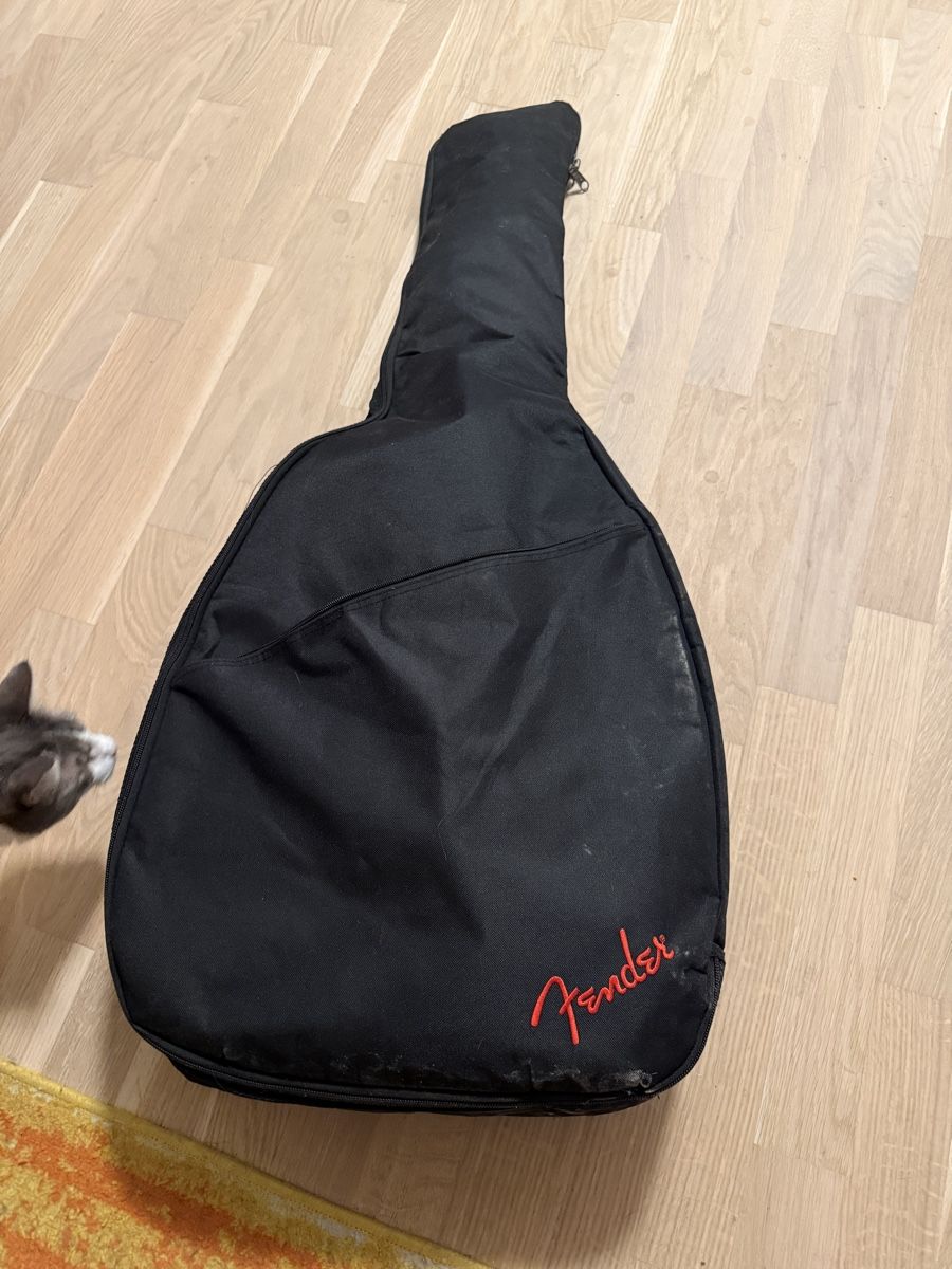 Fender Musikinstrumente: Fender CD-60SCE Dreadnought Electro Acoustic, Black – Gebraucht aus Nyon von garlic_bread 1