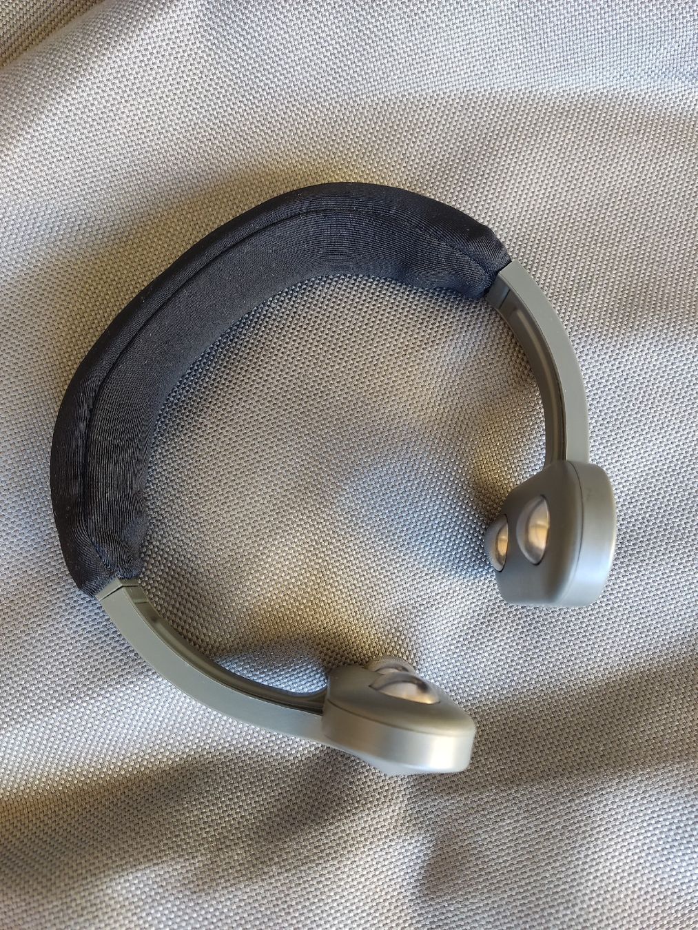 Dispositivi per massaggi: STIMULATEUR DE NERF PULSETTO EN PARFAIT ÉTAT  – Usato da Les Acacias venduto da Capwel78 1