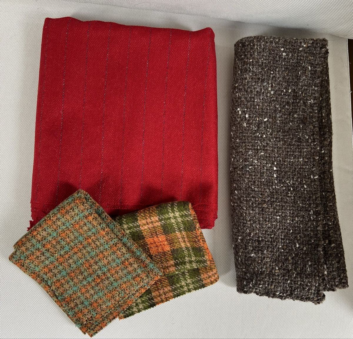 Lana: Strickgarn und Wolle Stoffe Grosses Set – Nuovo (secondo la descrizione) da Basel venduto da SimpleE 5