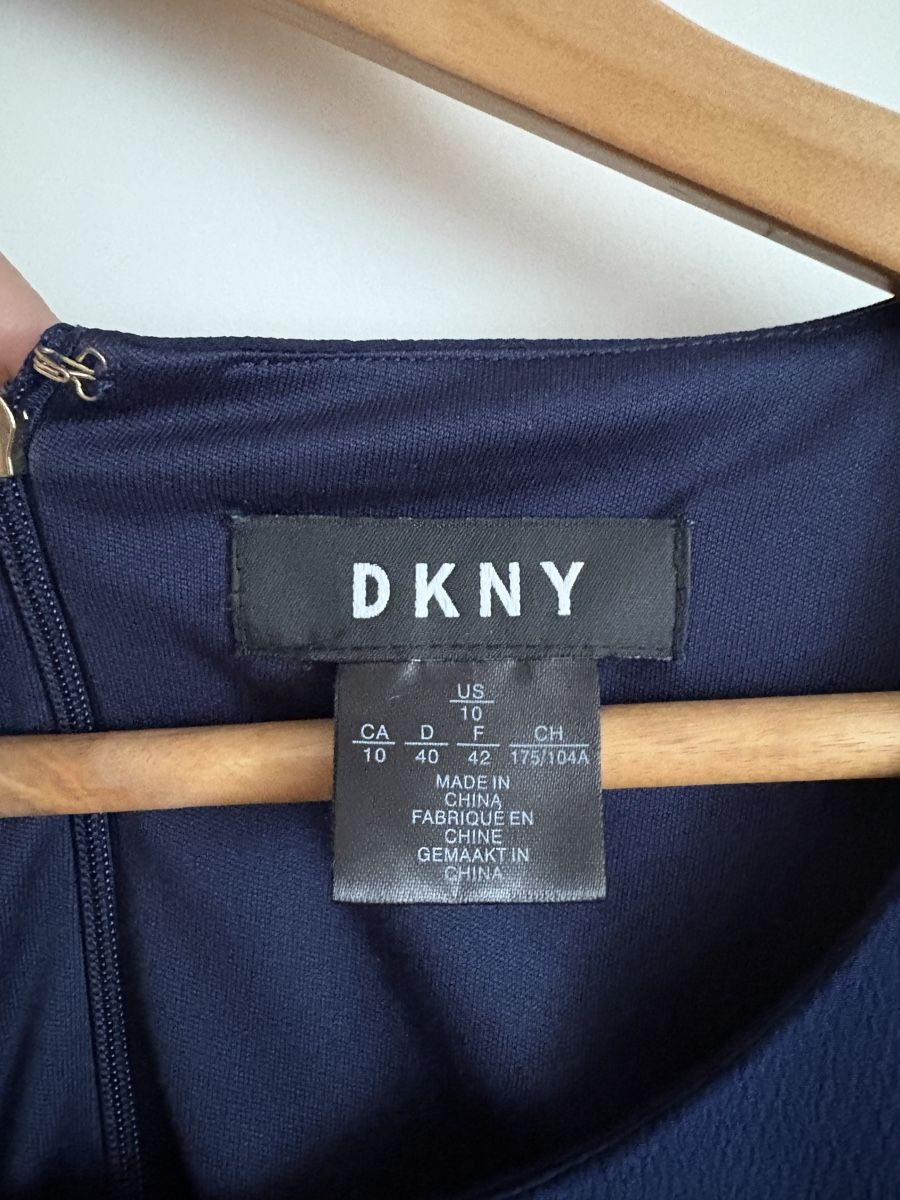 DKNY Vestiti: Sommerkleid von DKNY, Gr. 40 – Nuovo (secondo la descrizione) da Kaiseraugst venduto da rajna 2