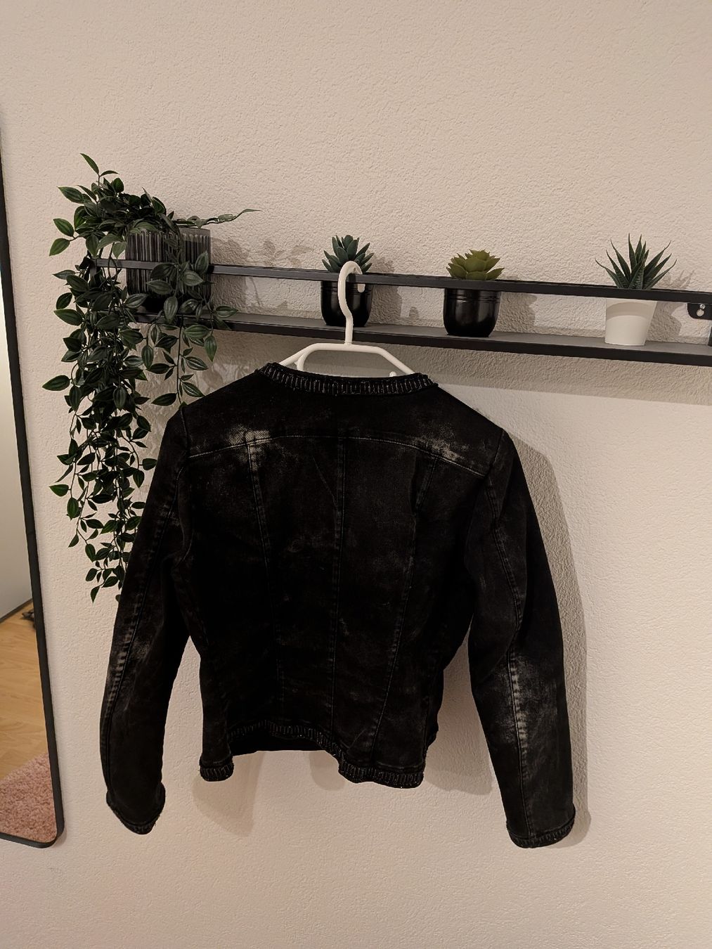 Hugo Boss Jacken: Damen Jacke schwarz Boss orange – Gebraucht aus Kaisten von puravidacr 1