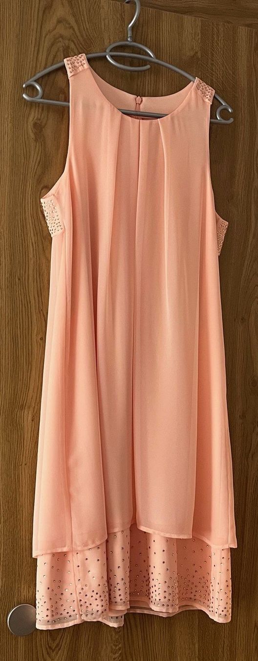 Kleider: Festkleid – Gebraucht aus Niederbuchsiten von Seefeld01