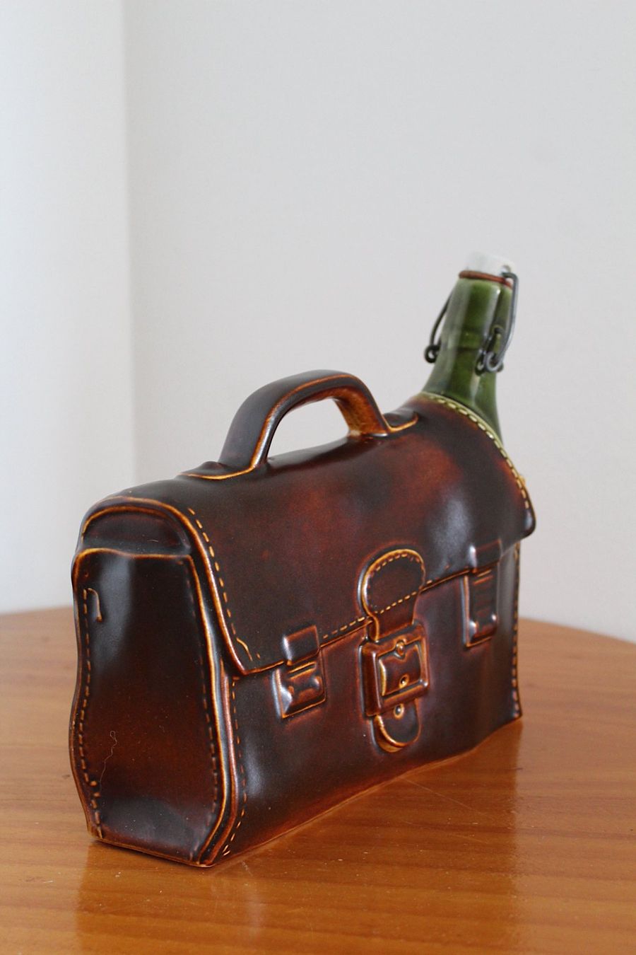 Altro: Vintage , Keramik-Schnapsflasche - Aktentasche – Usato da Locarno venduto da fripui 3