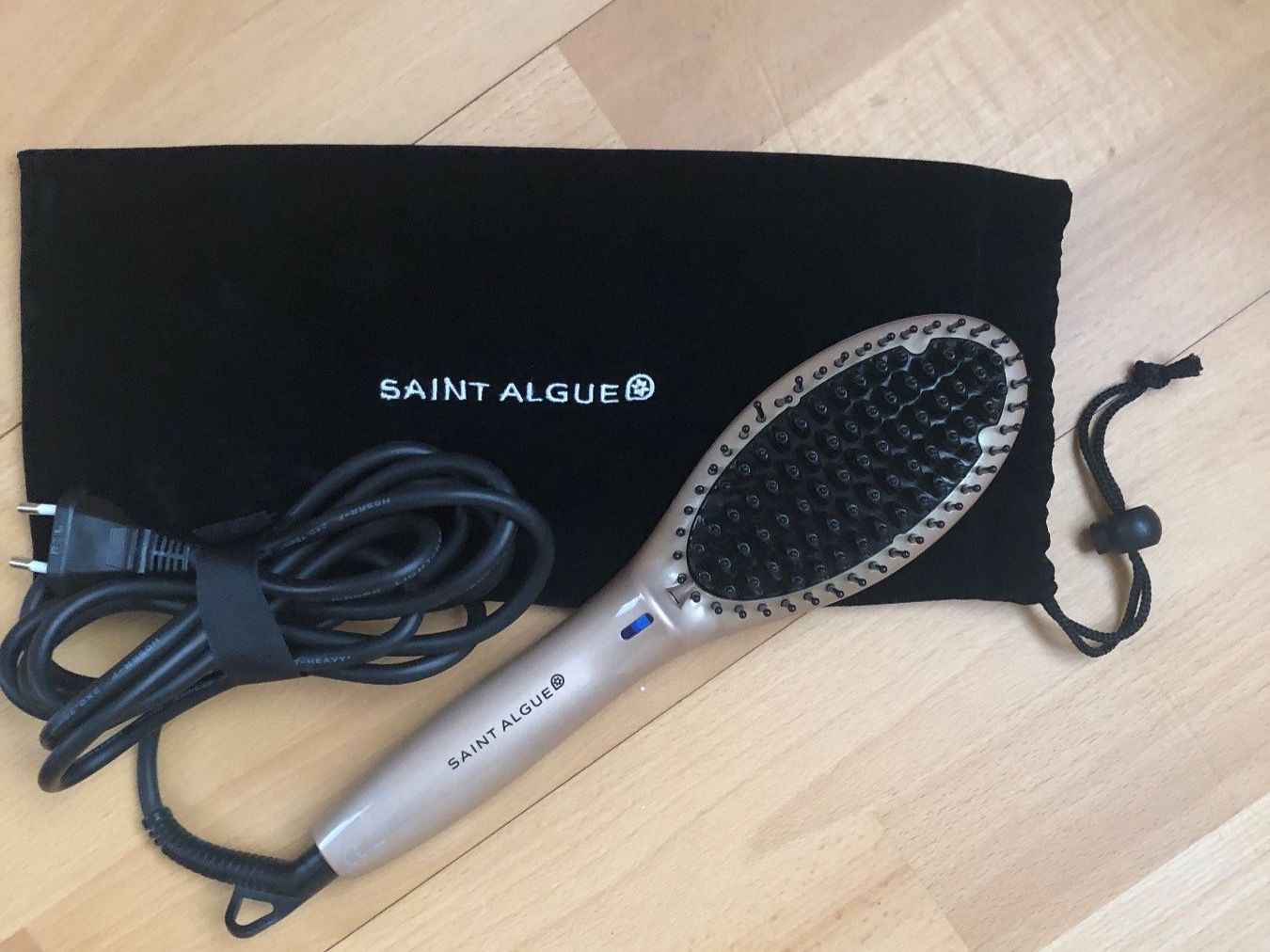Piastre & Arricciacapelli: Brosse chauffante Saint Algue Demeliss PRO – Usato da Romanel-s-Lausanne venduto da Galveston